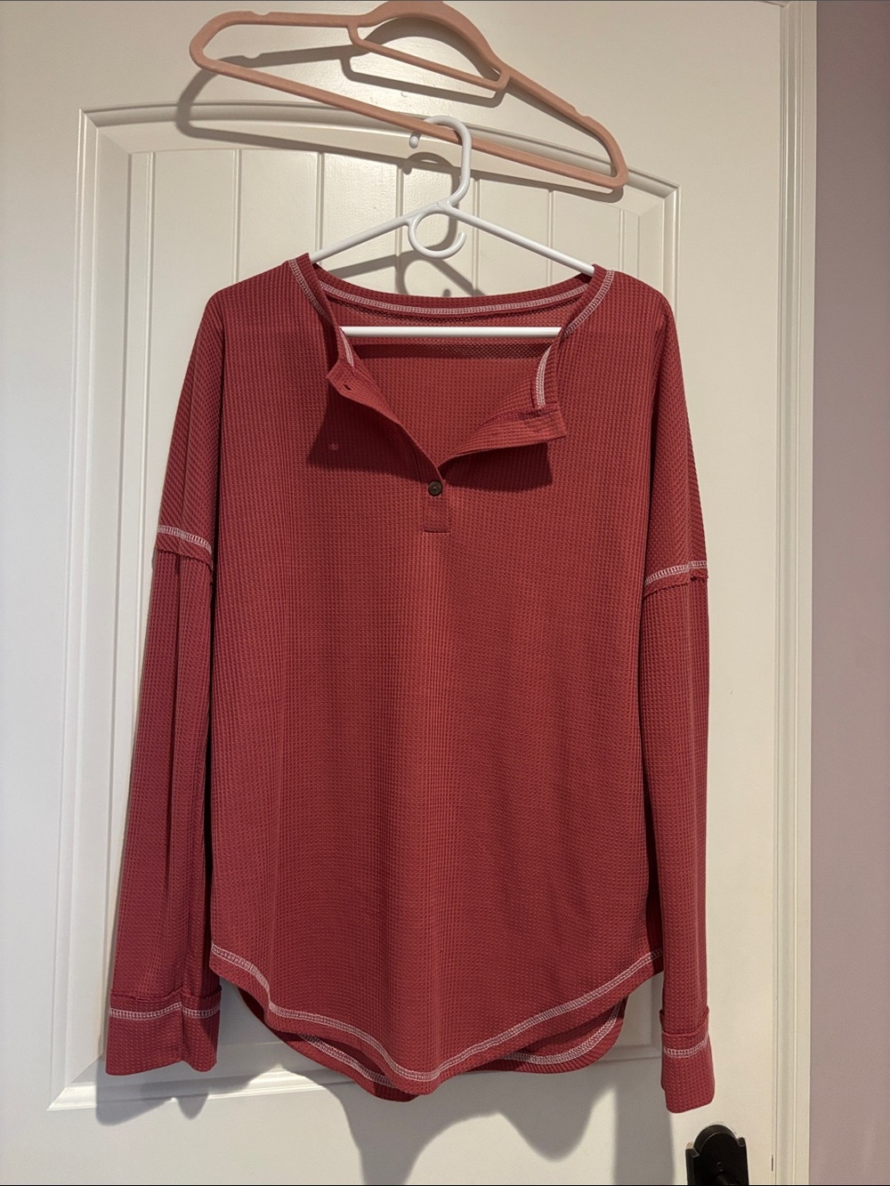 Women's Long Sleeve Waffle Henley Top - Dusty Rose